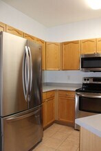 8369 S Independence Cir in Littleton, CO - Building Photo - Building Photo