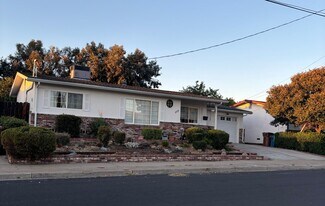 117 E Madill St in Antioch, CA - Building Photo