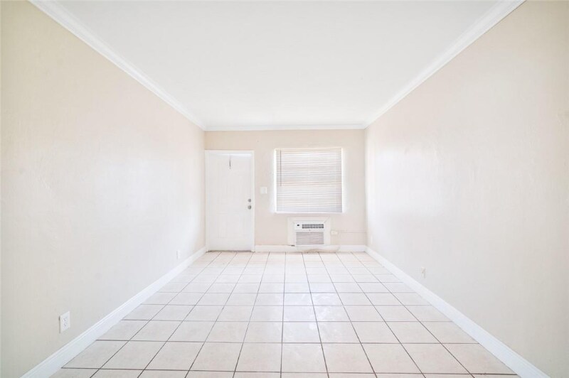 700 NW 14th Terrace in Fort Lauderdale, FL - Building Photo