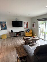 814 N Waverly St in Orange, CA - Building Photo - Building Photo