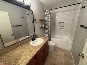 13091 Hubbard St in Los Angeles, CA - Building Photo - Building Photo