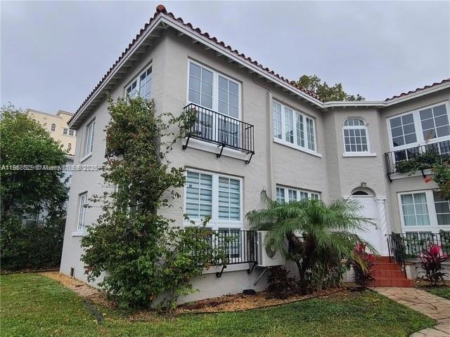 property at 43 Sidonia Ave