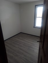 6614 Royal Pkwy S in Lockport, NY - Foto de edificio - Building Photo