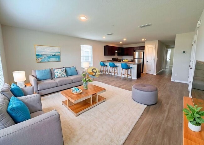 6408 Sweetbay Ln
