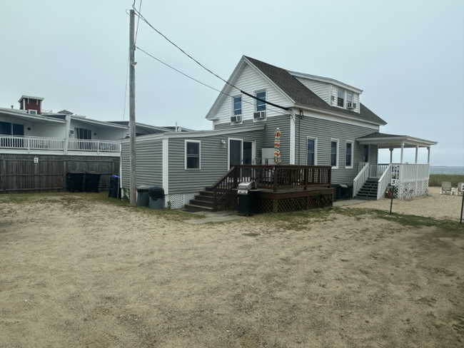 4 Traynor St in Old Orchard Beach, ME - Building Photo - Building Photo