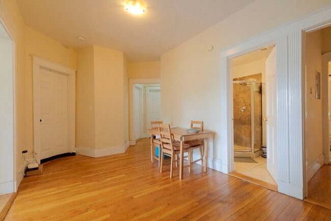 property at 44 Cummings Rd