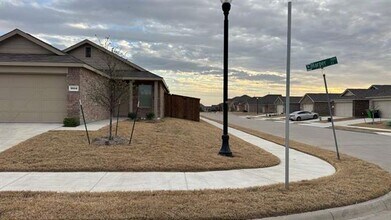 3004 Harper St in Oak Point, TX - Building Photo - Building Photo