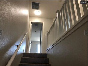 921492 Aliinui Dr, Unit 4 in Kapolei, HI - Building Photo - Building Photo