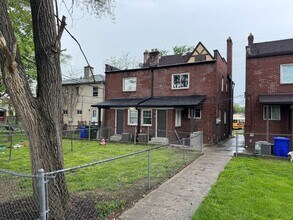3002-3004-3004 Cleveland Ave in Columbus, OH - Building Photo - Building Photo
