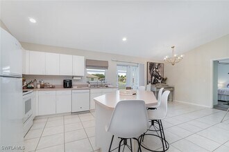 879 Rue Labeau Cir in Ft. Myers, FL - Building Photo - Building Photo
