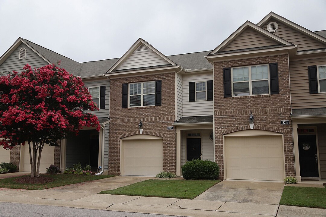 8109 Primanti Blvd in Raleigh, NC - Building Photo