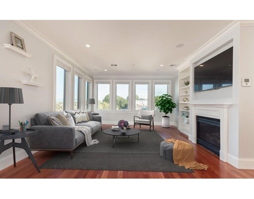 49 L St-Unit -8 in Boston, MA - Building Photo - Building Photo