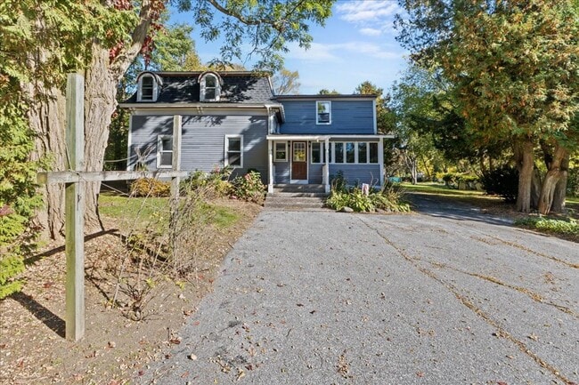 142 Congress St in St. Albans, VT - Building Photo - Building Photo