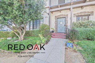 661 Cloverdale Ave in Los Angeles, CA - Building Photo - Building Photo