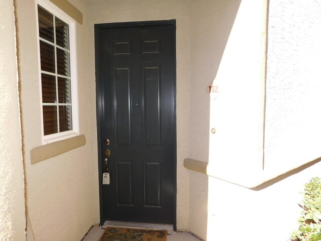 6164 Calm Breeze Ave in Las Vegas, NV - Building Photo - Building Photo