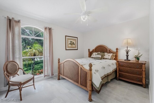 property at 1833 N Bahama Ave