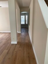20212 Still Wind Dr in Tampa, FL - Building Photo - Building Photo