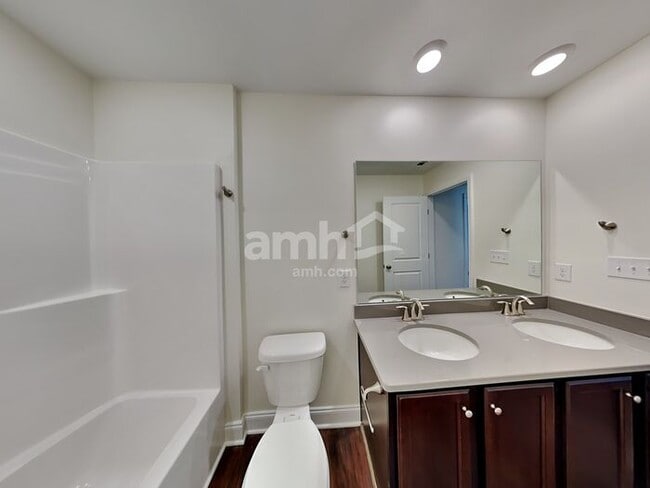 property at 5211 Virtue Ave