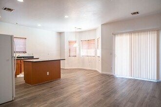 6630 S Via Molino De Viento in Tucson, AZ - Building Photo - Building Photo