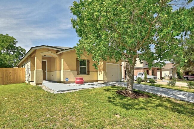 5307 Apple Orchard Ln in Austin, TX - Building Photo - Building Photo