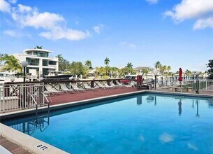 1777 SE 15th St, Unit 121 in Fort Lauderdale, FL - Building Photo - Building Photo