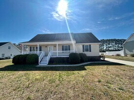 120 Soundside Estates Dr in Grandy, NC - Building Photo