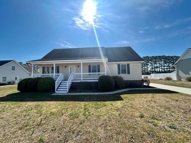 property at 120 Soundside Estates Dr