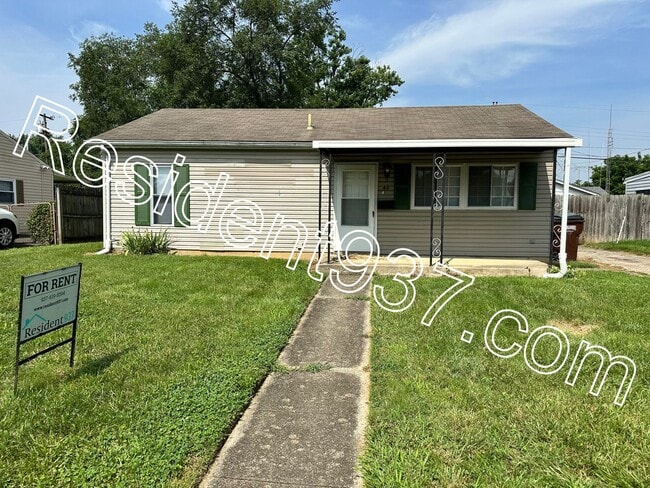 property at 49 Rockland Dr