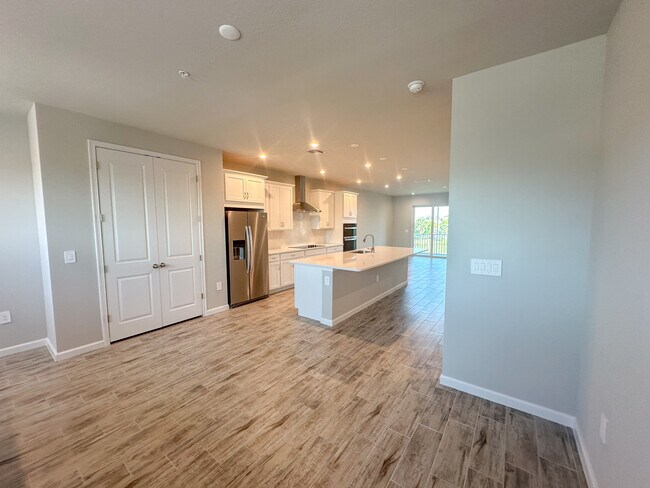 4551 Arboretum Cir, Unit 202 in Naples, FL - Building Photo - Building Photo