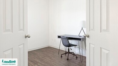 19275 Stone Oak Pkwy in San Antonio, TX - Foto de edificio - Building Photo