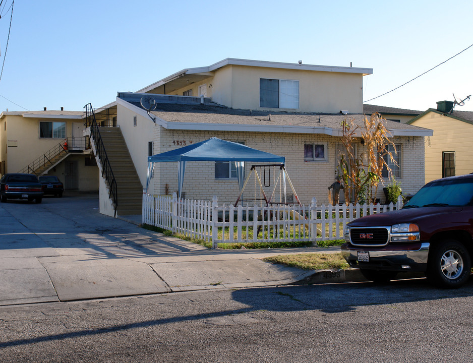 4393 W 134th St in Hawthorne, CA - Building Photo