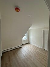 805 Blue Hill Ave, Unit 3 in Boston, MA - Building Photo - Building Photo