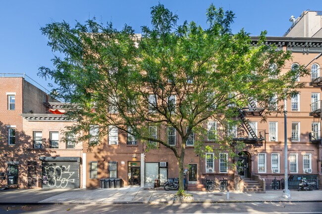 250 Tompkins Avenue in Brooklyn, NY - Building Photo - Building Photo