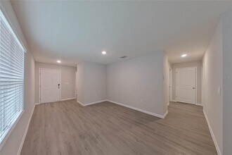 8688 SW 43rd Ter in Ocala, FL - Building Photo - Building Photo