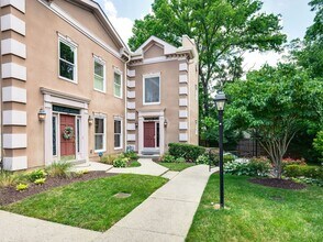 3031 Woodlawn Dr in Nashville, TN - Building Photo - Building Photo