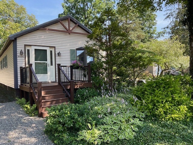 property at 4650 E Lakeview Dr
