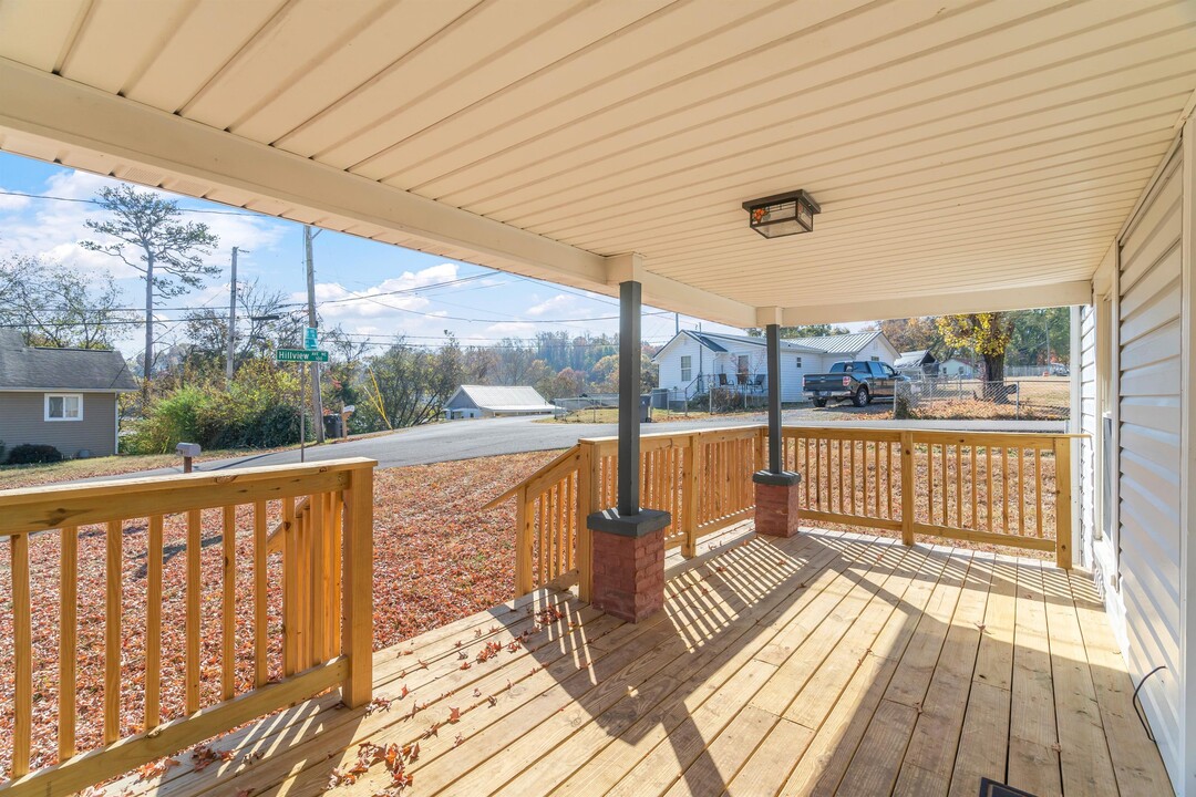 159 Hillview Ave in Knoxville, TN - Building Photo