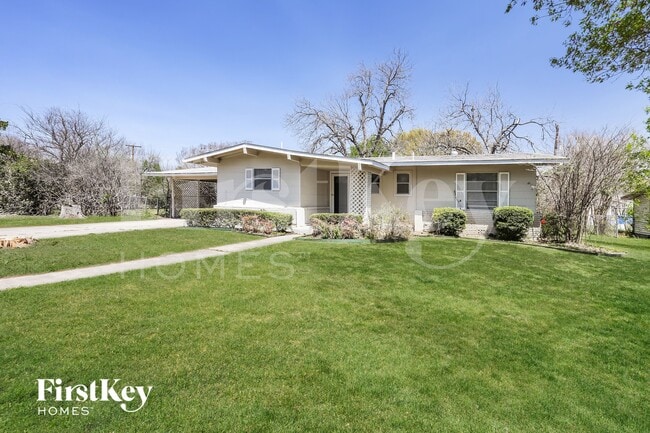 202 Winn Ave in Universal City, TX - Building Photo - Building Photo