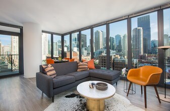 The Gallery on Wells in Chicago, IL - Foto de edificio - Building Photo
