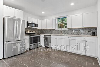 3694 Grandy Ave in Jacksonville, FL - Building Photo - Building Photo
