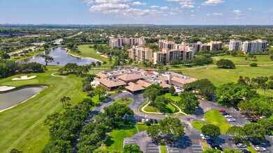 7460 La Paz Blvd in Boca Raton, FL - Building Photo - Building Photo