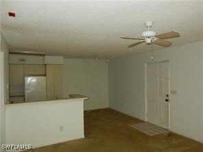 13555 Eagle Ridge Dr in Ft. Myers, FL - Building Photo - Building Photo