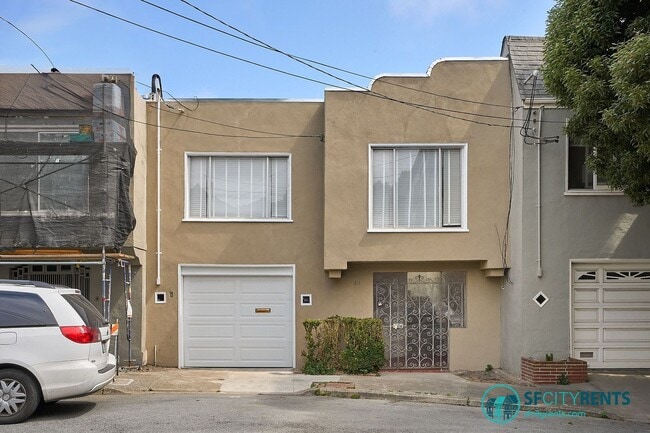 property at 11 Kronquist Ct