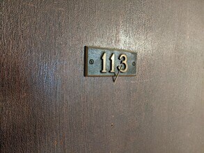 519 W Brompton Ave, Unit Unit 525-GDN in Chicago, IL - Building Photo - Building Photo