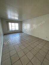 2207 Weiss St in Saginaw, MI - Building Photo - Building Photo