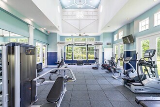 Arbors at Carrollwood in Tampa, FL - Foto de edificio - Building Photo
