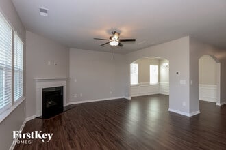 16021 Pela Croix Dr in Charlotte, NC - Building Photo - Building Photo