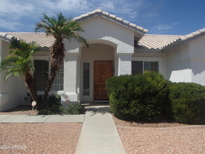 7738 W Port Au Prince Ln in Peoria, AZ - Building Photo - Building Photo