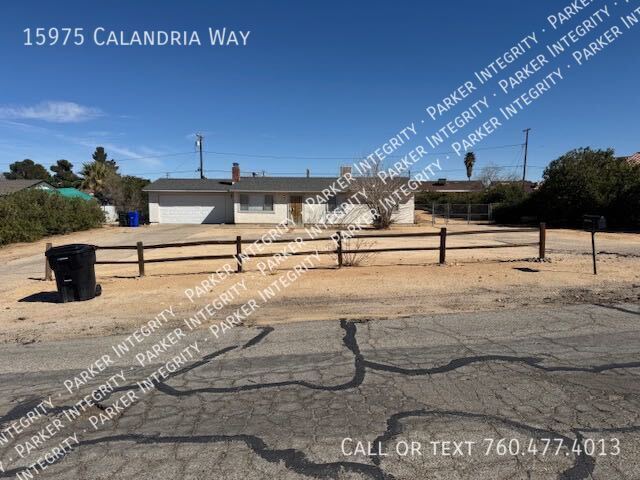 15975 Calandria Way in Victorville, CA - Building Photo