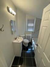 258 2nd St, Unit First Floor in South Amboy, NJ - Foto de edificio - Building Photo